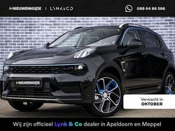 Zwart Gebruikt 2023 Lynk & Co 01 SUV | € 28.694 (Eerlijke prijs)