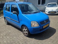 Blauw Gebruikt 2001 Opel Agila Color Edition Hatchback | € 850