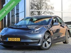 Grijs Gebruikt 2021 Tesla Model 3 Long Range AWD Sedan | € 24.450 (Eerlijke prijs)
