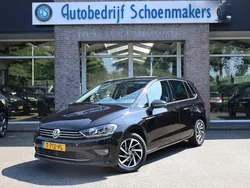 Zwart Gebruikt 2017 VW Golf Sportsvan Highline MPV | € 16.940 (Eerlijke prijs)