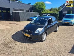 Zwart Gebruikt 2011 Toyota Yaris Hatchback | € 4.450 (Goede deal)