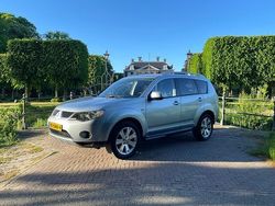 Zilver, metallic lak Gebruikt 2010 Mitsubishi Outlander Edition SUV | € 6.995 (Super prijs)