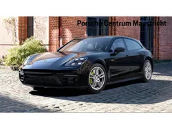 Zwart Gebruikt 2022 Porsche Panamera 4 Platinum Edition Sedan | € 99.750