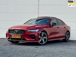Rood Gebruikt 2021 Volvo S60 R-Design Sedan | € 30.945 (Eerlijke prijs)