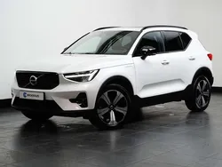 Wit Gebruikt 2023 Volvo XC40 Ultimate SUV | € 45.940 (Iets duurder)