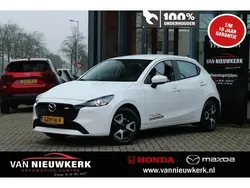 Gebruikt 2024 Mazda 2 Center-Line Hatchback | € 19.900 (Goede deal)