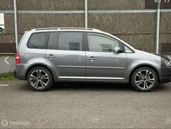 Grijs Gebruikt 2005 VW Touran Highline MPV | € 3.800 (Duur)