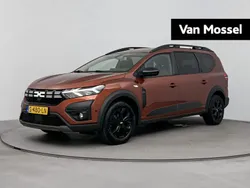 Bruin Gebruikt 2023 Dacia Jogger Extreme MPV | € 20.940 (Eerlijke prijs)