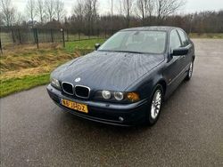 Blauw Gebruikt 2002 BMW 530 Sedan | € 3.450