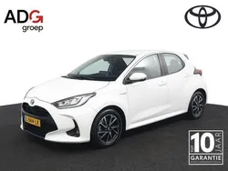 Wit Gebruikt 2021 Toyota Yaris Hatchback | € 20.950 (Eerlijke prijs)