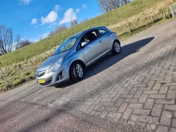 Grijs Gebruikt 2012 Opel Corsa Edition Hatchback | € 3.750 (Duur)