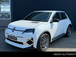 Wit Nieuw 2025 Renault R5 Evolution Hatchback | € 28.270 (Eerlijke prijs)