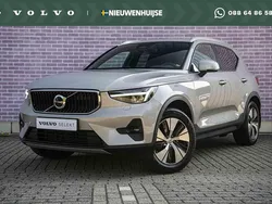 Grijs Gebruikt 2023 Volvo XC40 Core SUV | € 40.899 (Eerlijke prijs)
