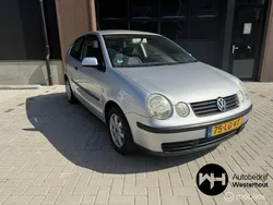 Grijs Gebruikt 2002 VW Polo Hatchback | € 995 (Goede deal)