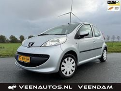 Grijs Gebruikt 2007 Peugeot 107 Hatchback | € 2.775 (Eerlijke prijs)