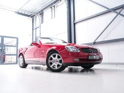Rood Gebruikt 1997 Mercedes SLK230 Cabriolet | € 12.990