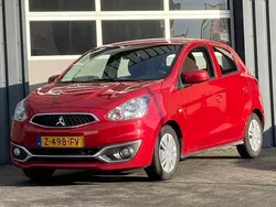 Rood, metallic lak Gebruikt 2020 Mitsubishi Space Star Hatchback | € 7.250 (Super prijs)