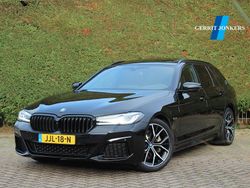 Zwart Gebruikt 2023 BMW 530e M Sport Stationwagen | € 43.900 (Iets duurder)