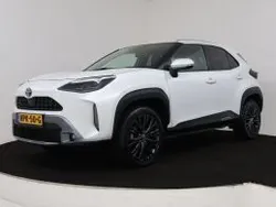 Wit parelmoer Gebruikt 2022 Toyota Yaris Cross Limited SUV | € 29.945 (Eerlijke prijs)
