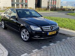 Zwart Gebruikt 2009 Mercedes C280 Avantgarde Sedan | € 11.000 (Eerlijke prijs)