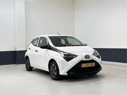 Wit Gebruikt 2021 Toyota Aygo Hatchback | € 8.949 (Super prijs)