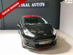 Zwart Gebruikt 2015 Ford Fiesta Hatchback | € 7.999 (Iets duurder)