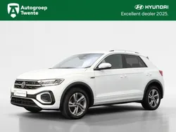 Wit Gebruikt 2022 VW T-Roc R-line SUV | € 30.845 (Eerlijke prijs)