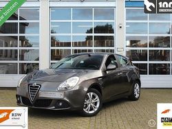 Grijs Gebruikt 2011 Alfa Romeo Giulietta Distinctive Hatchback | € 5.745 (Eerlijke prijs)