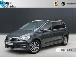 Grijs Gebruikt 2021 VW Touran Highline MPV | € 29.950 (Eerlijke prijs)