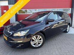 Blauw, metallic lak Gebruikt 2015 Peugeot 308 Stationwagen | € 7.888 (Eerlijke prijs)