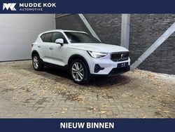 Wit Gebruikt 2022 Volvo XC40 Plus SUV | € 30.900 (Eerlijke prijs)