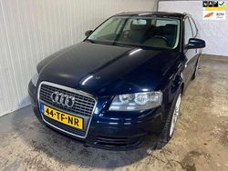 Blauw Gebruikt 2006 Audi A3 Sportback Attraction Hatchback | € 2.450 (Eerlijke prijs)