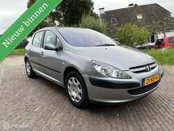 Grijs Gebruikt 2003 Peugeot 307 Hatchback | € 2.995 (Iets duurder)