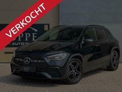 Zwart, metallic lak Gebruikt 2020 Mercedes GLA200 AMG line SUV | € 44.945