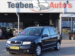 Zwart Gebruikt 2006 Skoda Fabia Stationwagen | € 995 (Eerlijke prijs)