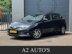 Grijs Gebruikt 2015 Toyota Auris Hatchback | € 7.850 (Duur)