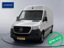 Zilver Gebruikt 2019 Mercedes Sprinter Van | € 23.845 (Eerlijke prijs)