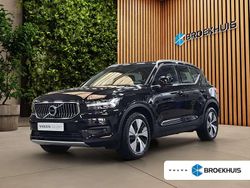 Zwart Gebruikt 2021 Volvo XC40 Inscription SUV | € 33.900 (Eerlijke prijs)
