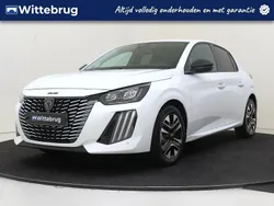Wit Gebruikt 2024 Peugeot 208 Allure Hatchback | € 20.925 (Eerlijke prijs)