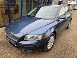 Blauw Gebruikt 2005 Volvo V50 Kinetic Stationwagen | € 8.945