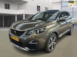 Grijs Gebruikt 2017 Peugeot 3008 GT SUV | € 12.999