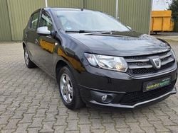 Zwart Gebruikt 2016 Dacia Sandero Hatchback | € 6.250 (Goede deal)