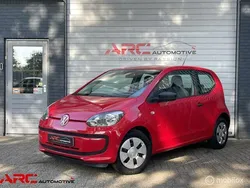 Rood Gebruikt 2011 VW up! move up! Hatchback | € 3.750 (Eerlijke prijs)
