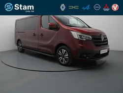 Rood Nieuw 2024 Renault Trafic Van | € 35.720 (Eerlijke prijs)