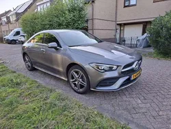 Grijs Gebruikt 2023 Mercedes CLA250 AMG line Sedan | € 33.000 (Super prijs)