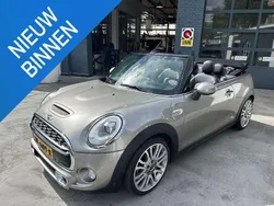 Grijs, metallic lak Gebruikt 2017 Mini Cooper S Cabriolet Business Cabriolet | € 22.950 (Goede deal)