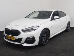 Wit Gebruikt 2023 BMW 218 M Sport Coupé | € 29.750 (Eerlijke prijs)