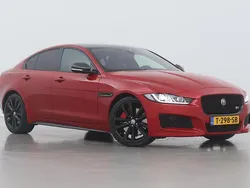 Rood Gebruikt 2015 Jaguar XE S Sedan | € 22.700