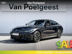 Black sapphire (donker zwart) Gebruikt 2024 BMW i4 Executive Sedan | € 48.900 (Eerlijke prijs)