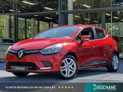 Rood Gebruikt 2019 Renault Clio IV Zen Hatchback | € 10.900 (Eerlijke prijs)